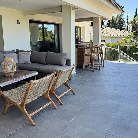 Famile & Golf Villa, - Naranjos Golf فيلة