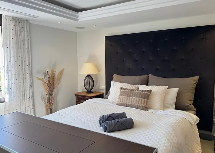 Famile & Golf Villa, - Naranjos Golf فيلة