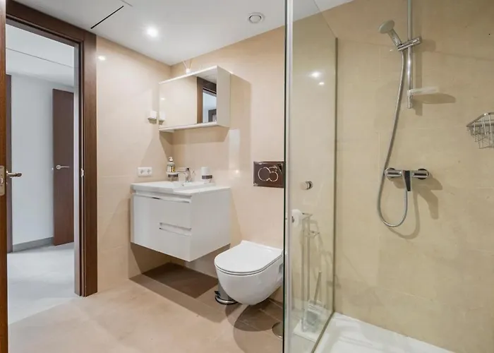 Famile & Golf Villa, - Naranjos Golf فيلة ماربيا