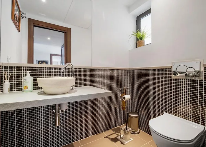 Famile & Golf Villa, - Naranjos Golf * ماربيا