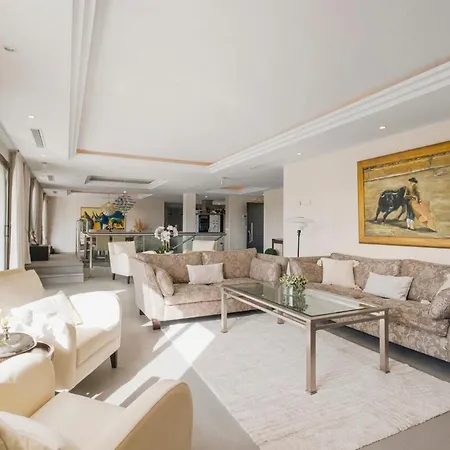 Βίλα Famile & Golf Villa, - Naranjos Golf Μαρμπέλλα