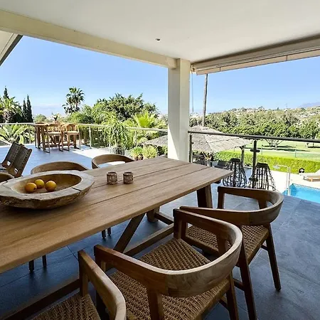 Famile & Golf Villa, - Naranjos Golf *