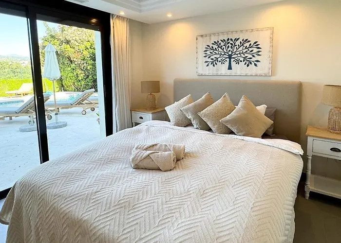 Willa Famile & Golf Villa, - Naranjos Golf *